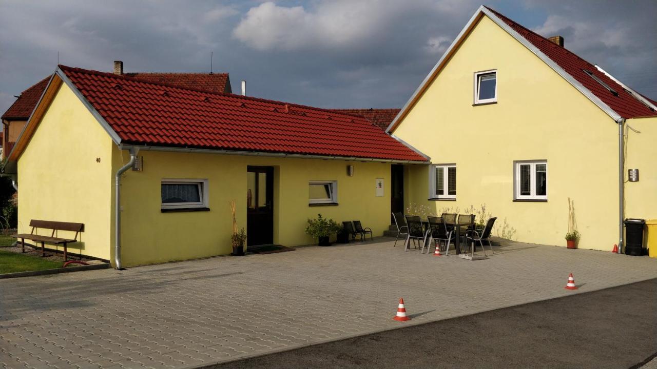 Penzion Rozarka Prisecna Экстерьер фото